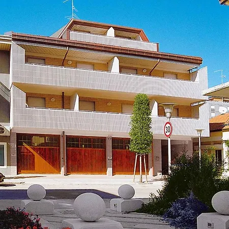 Apartments In Lignano Sabbiadoro 42735